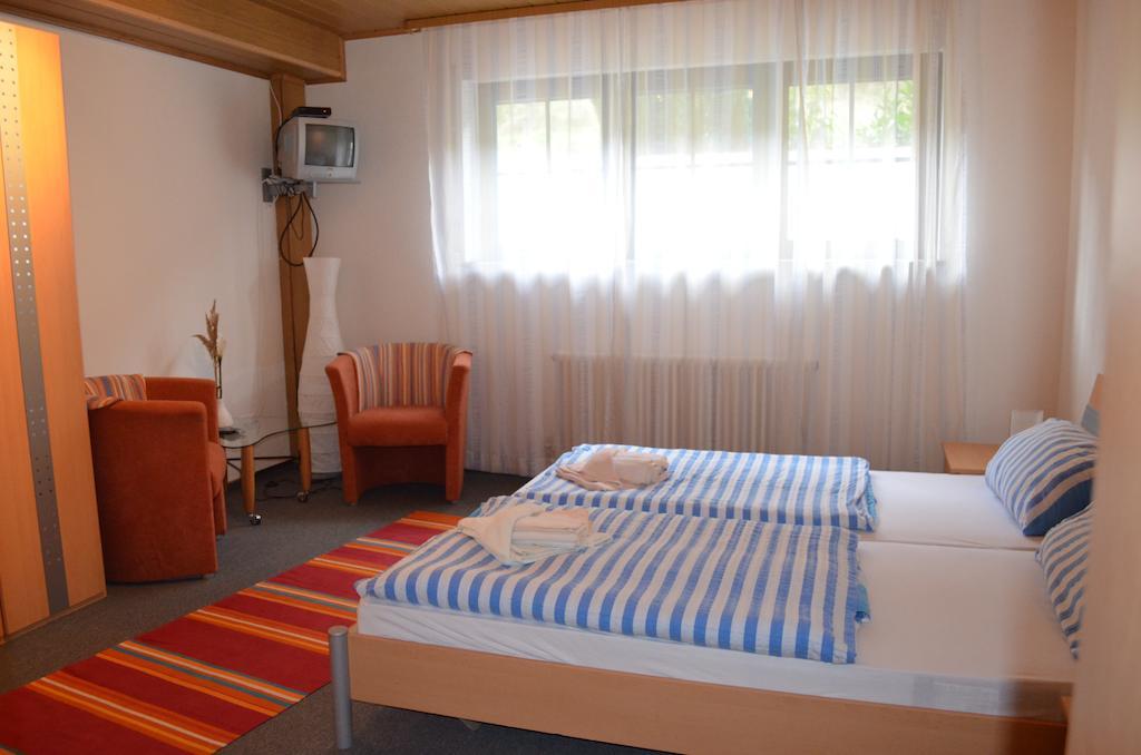 Hotel Restaurant Waldschlössel Speyerbrunn Zimmer foto